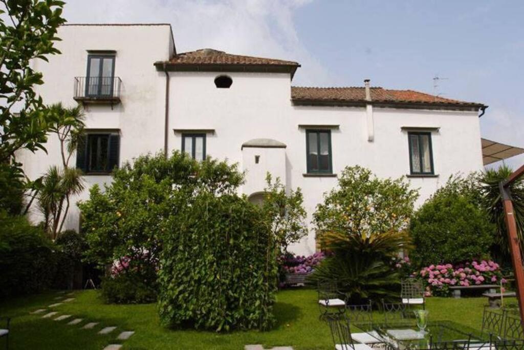 Appartamento Villa Romano Пьяно-ди-Сорренто Экстерьер фото